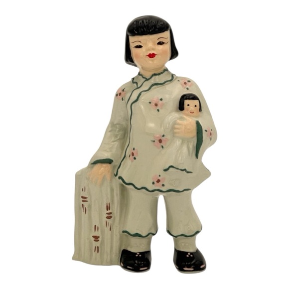 1950’s Asian Girl Holding Doll Figurine from Florence Ceramics of Napa Valley - Picture 5 of 15